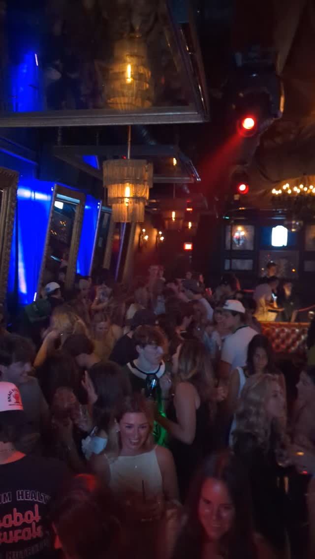Instagram post 18134488738407488